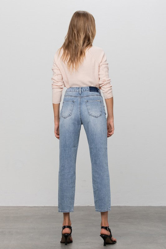 HIGH RISE STRAIGHT JEANS