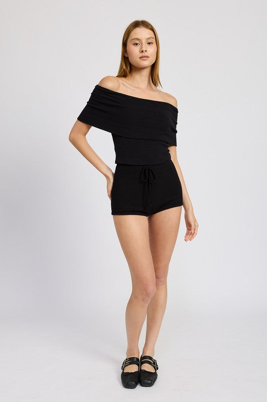 FOLD OVER STRAPLESS TOP