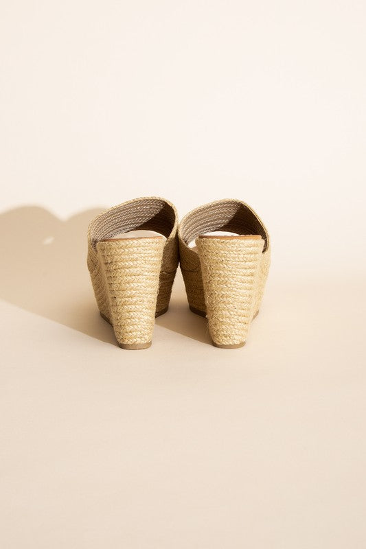 PLATFORM RAFFIA WEDGE